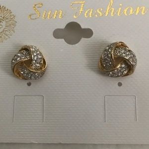 Intertwined earrings
